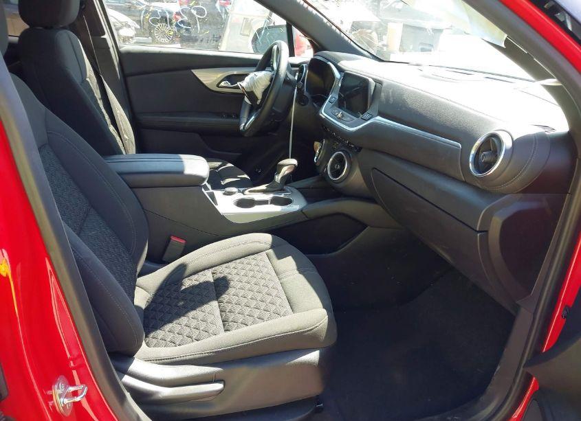 Photo 5 of 2021 Chevrolet Blazer AWD 2LT (VIN 3GNKBHRS0MS524681)