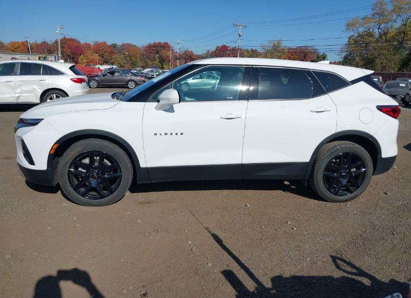 Photo 14 of 2021 Chevrolet Blazer AWD 2LT (VIN 3GNKBHRS0MS571693)