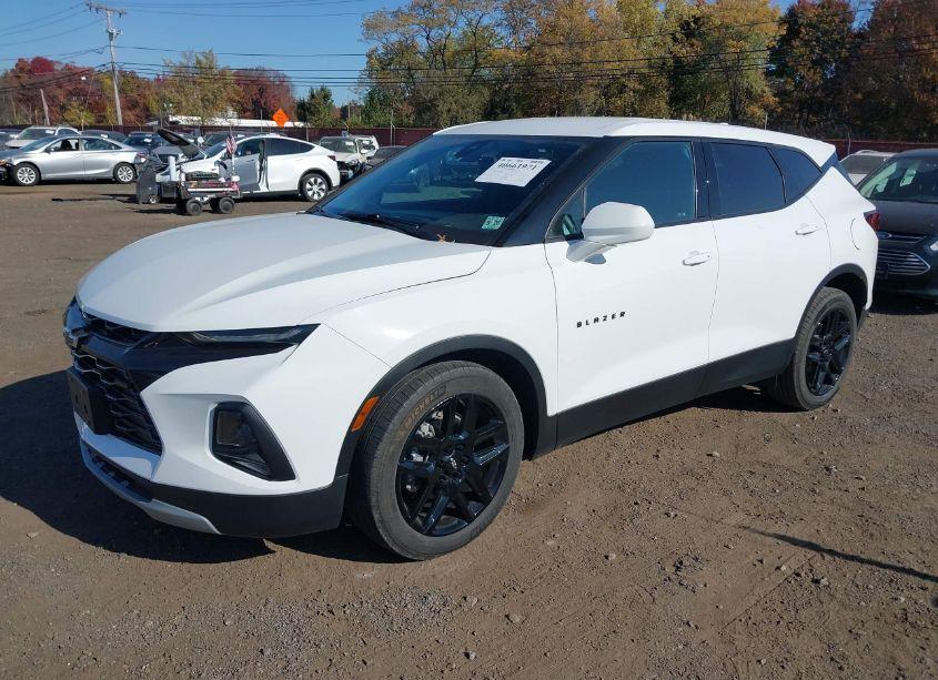 Photo 2 of 2021 Chevrolet Blazer AWD 2LT (VIN 3GNKBHRS0MS571693)