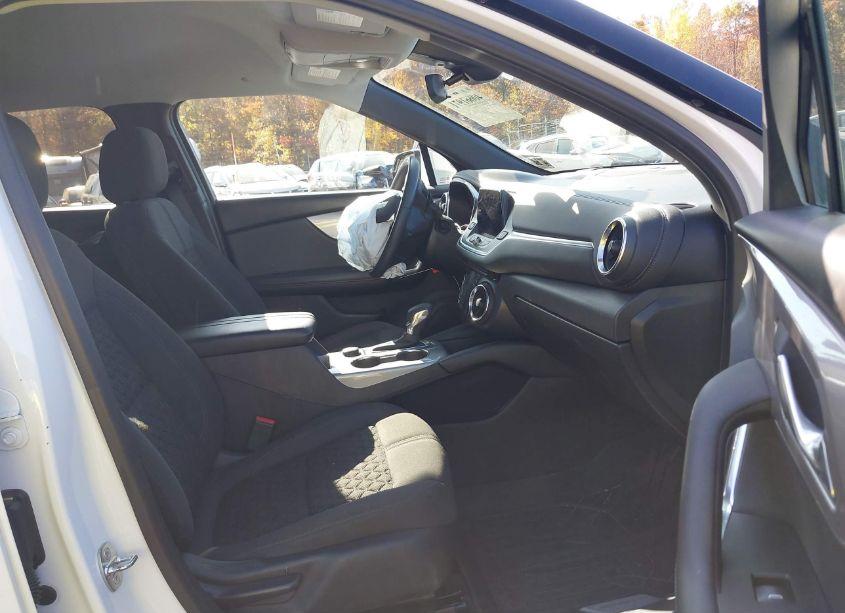 Photo 5 of 2021 Chevrolet Blazer AWD 2LT (VIN 3GNKBHRS0MS571693)