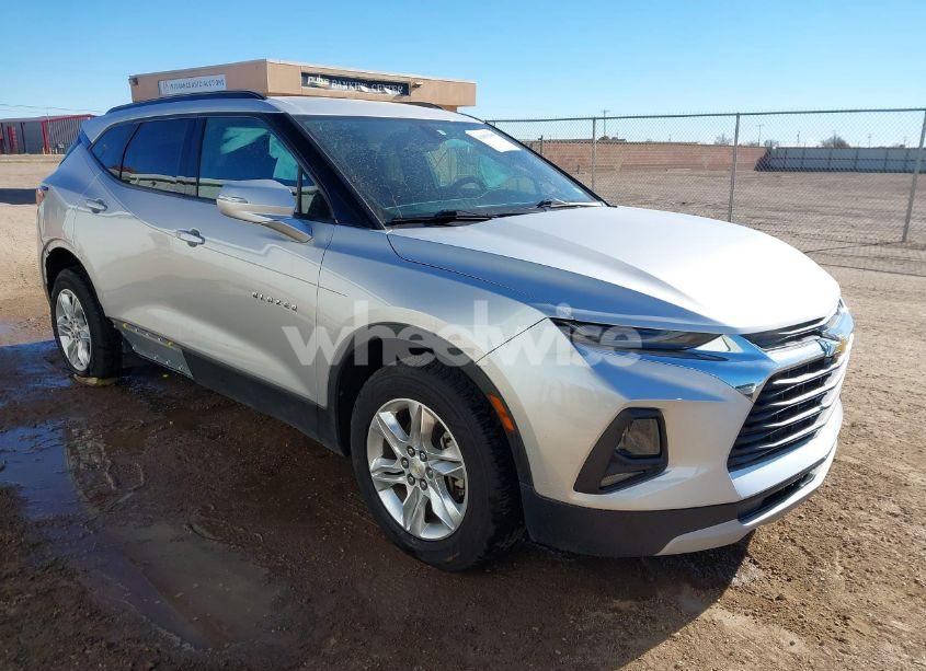 2020 Chevrolet Blazer AWD 2LT (VIN 3GNKBHRS1LS630913) main photo