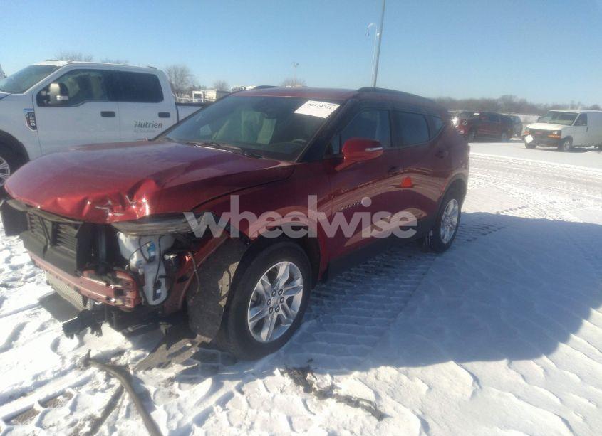 Photo 2 of 2019 Chevrolet Blazer (VIN 3GNKBHRS2KS665605)