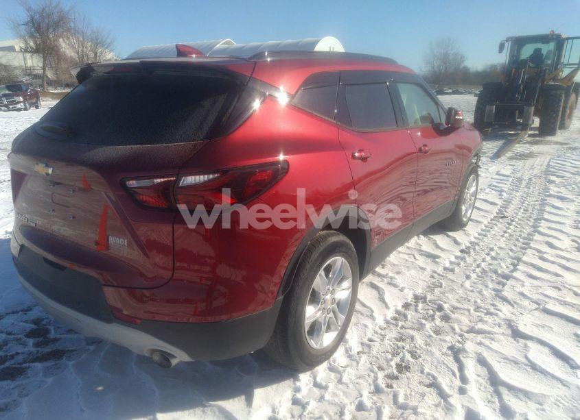 Photo 4 of 2019 Chevrolet Blazer (VIN 3GNKBHRS2KS665605)