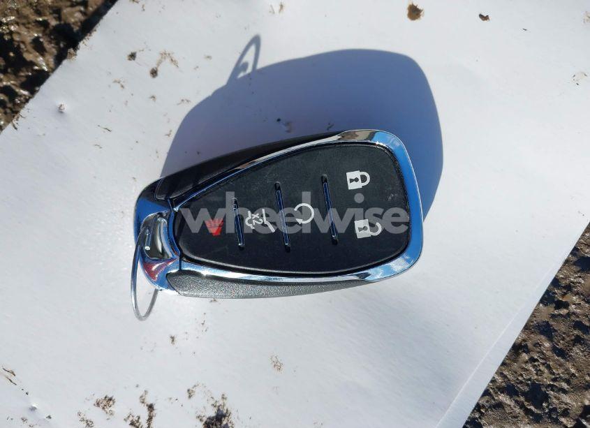 Photo 11 of 2019 Chevrolet Blazer (VIN 3GNKBHRS2KS679049)