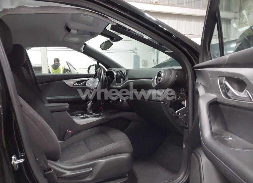 Photo 5 of 2020 Chevrolet Blazer AWD 2LT (VIN 3GNKBHRS2LS628801)