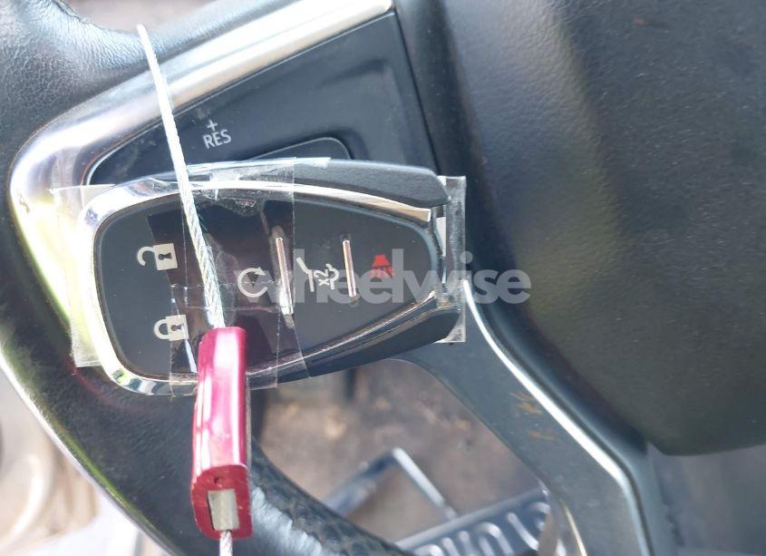 Photo 11 of 2020 Chevrolet Blazer AWD 2LT (VIN 3GNKBHRS3LS570083)