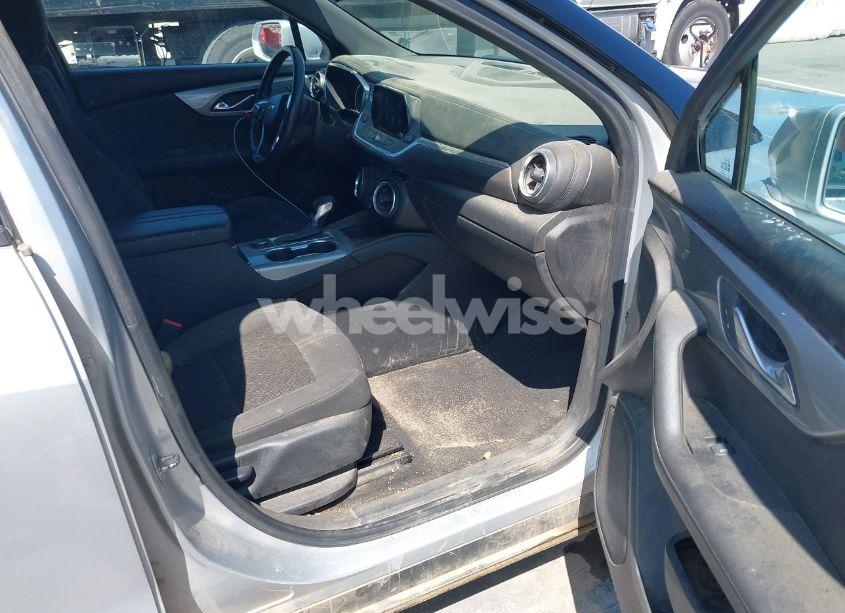 Photo 5 of 2020 Chevrolet Blazer AWD 2LT (VIN 3GNKBHRS3LS570083)