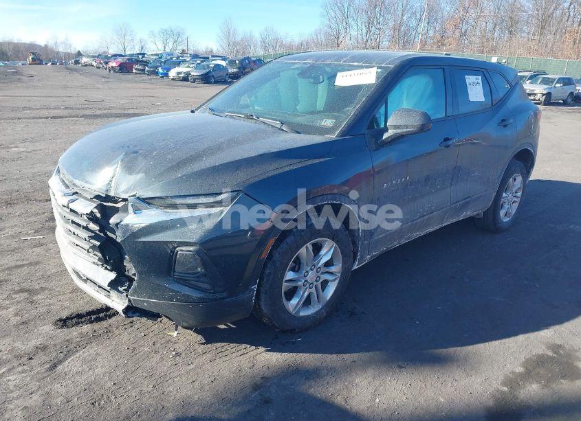 Photo 2 of 2020 Chevrolet Blazer AWD 2LT (VIN 3GNKBHRS5LS530488)