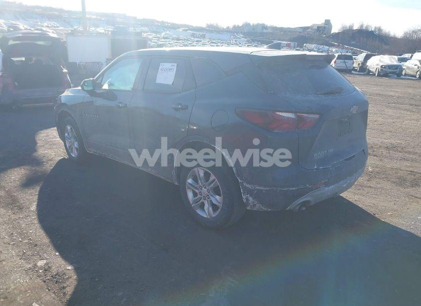 Photo 3 of 2020 Chevrolet Blazer AWD 2LT (VIN 3GNKBHRS5LS530488)