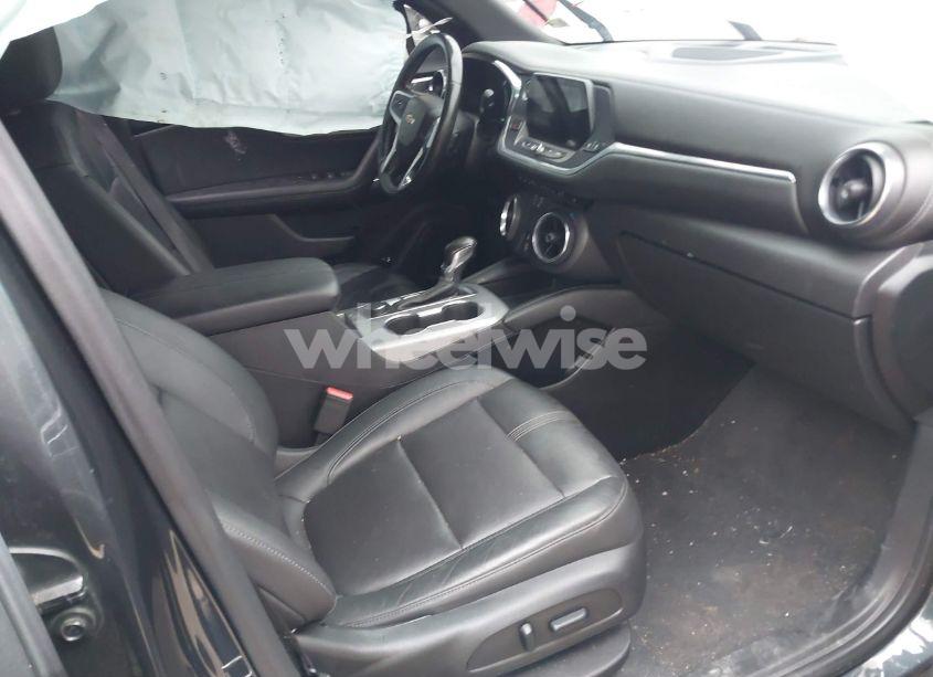 Photo 5 of 2019 Chevrolet Blazer (VIN 3GNKBHRS7KS586494)