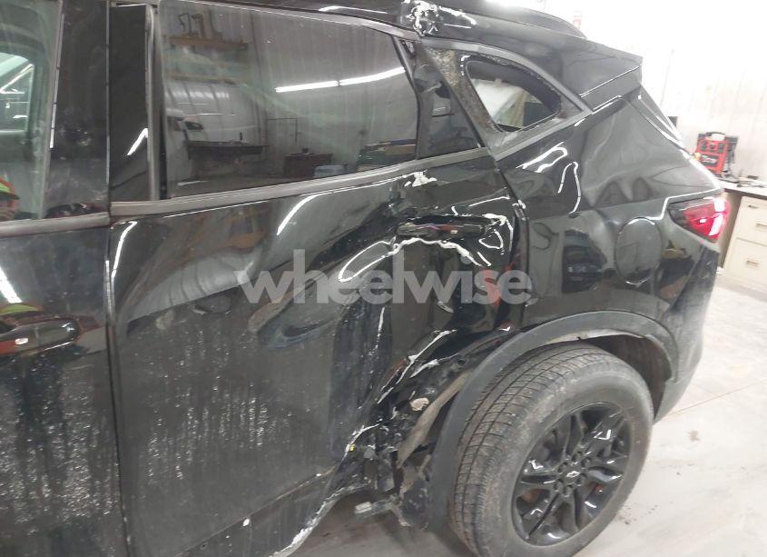 Photo 6 of 2021 Chevrolet Blazer AWD 2LT (VIN 3GNKBHRS7MS503648)