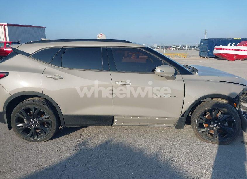 Photo 13 of 2021 Chevrolet Blazer AWD 2LT (VIN 3GNKBHRS7MS530705)