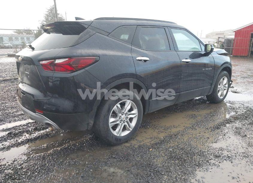 Photo 4 of 2020 Chevrolet Blazer AWD 2LT (VIN 3GNKBHRS8LS569222)