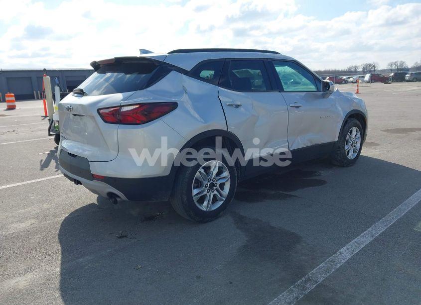 Photo 4 of 2020 Chevrolet Blazer AWD 2LT (VIN 3GNKBHRS9LS600543)