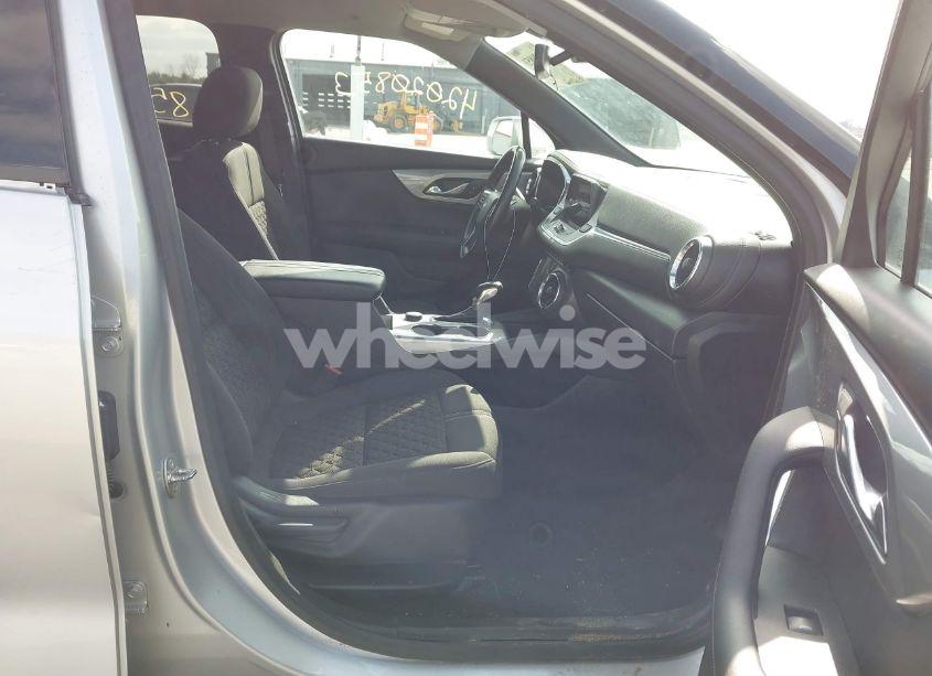 Photo 5 of 2020 Chevrolet Blazer AWD 2LT (VIN 3GNKBHRS9LS600543)