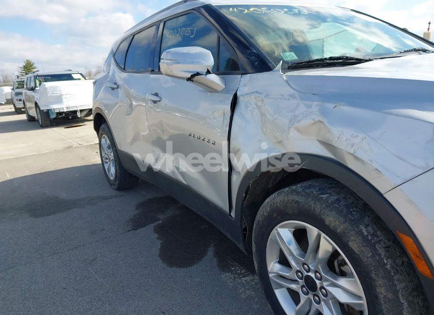 Photo 6 of 2020 Chevrolet Blazer AWD 2LT (VIN 3GNKBHRS9LS600543)