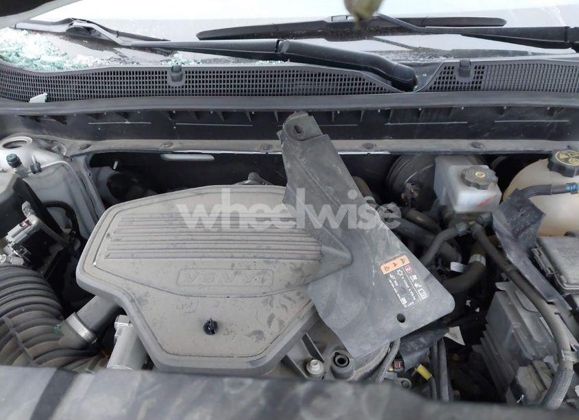 Photo 10 of 2021 Chevrolet Blazer AWD 2LT (VIN 3GNKBHRS9MS533072)