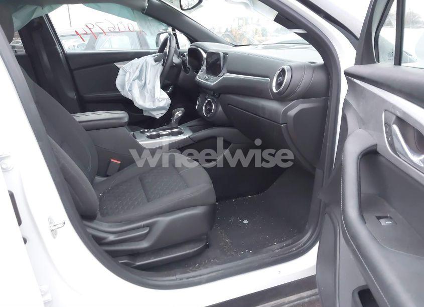 Photo 5 of 2021 Chevrolet Blazer AWD 2LT (VIN 3GNKBHRS9MS533072)