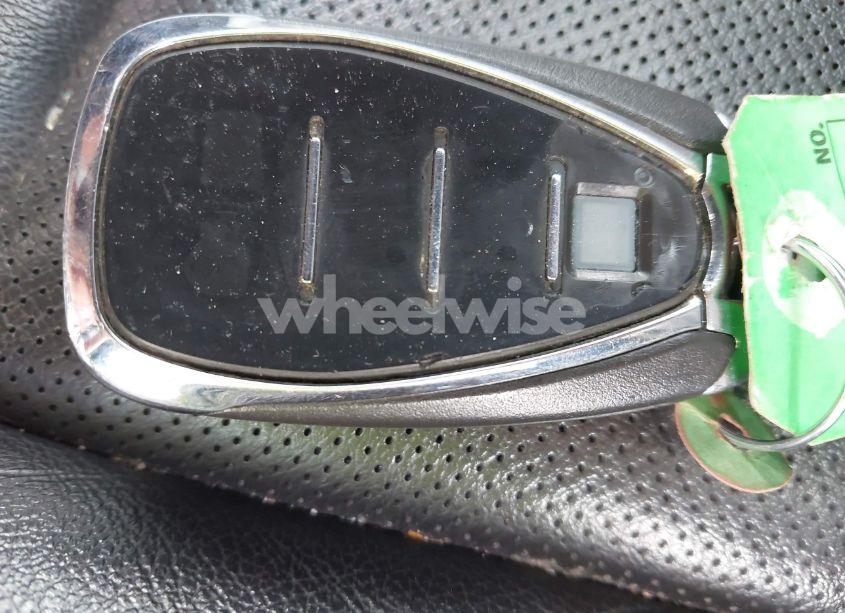 Photo 11 of 2019 Chevrolet Blazer (VIN 3GNKBHRSXKS591317)