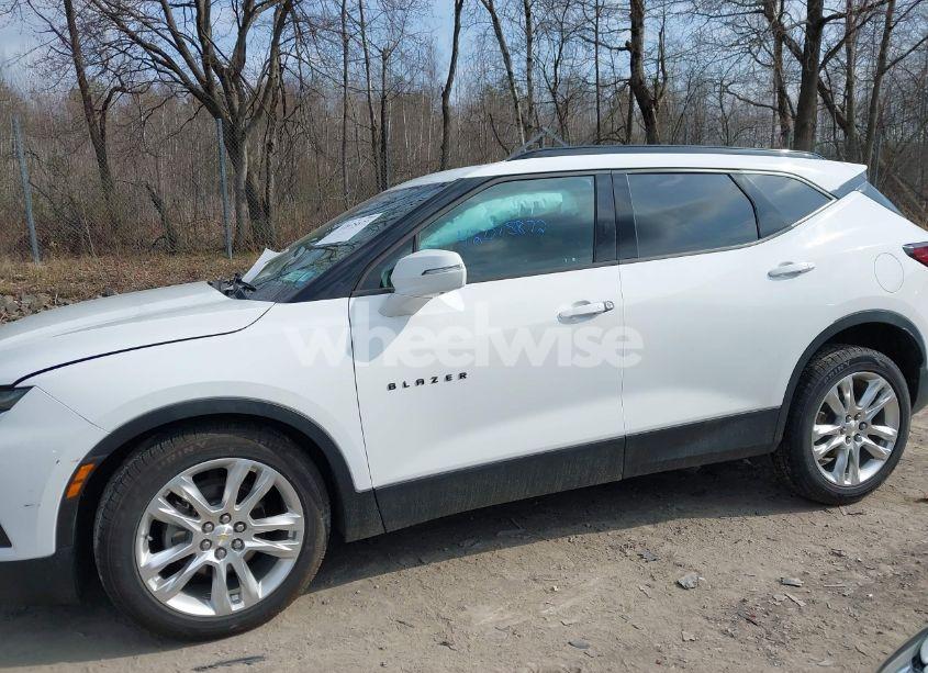 Photo 14 of 2019 Chevrolet Blazer (VIN 3GNKBHRSXKS591317)