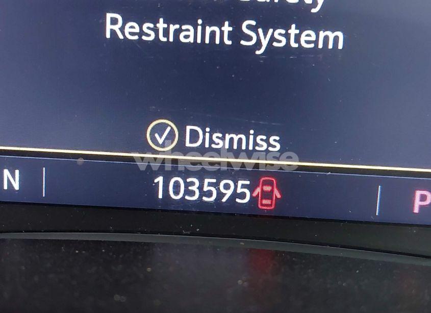 Photo 7 of 2019 Chevrolet Blazer (VIN 3GNKBHRSXKS591317)