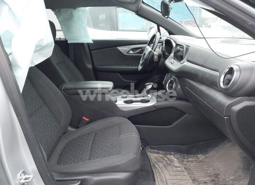 Photo 5 of 2020 Chevrolet Blazer AWD 2LT (VIN 3GNKBHRSXLS628920)