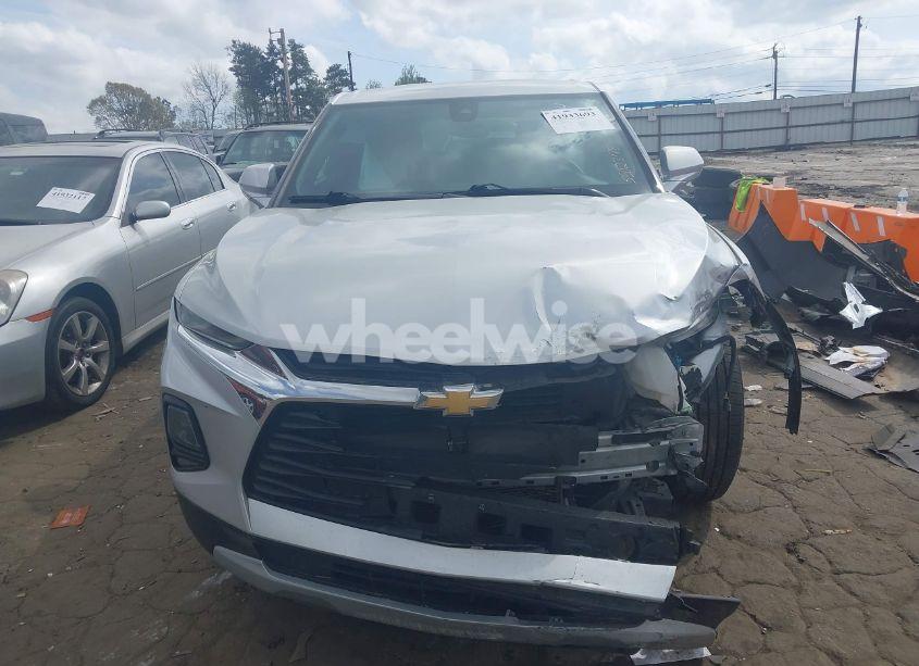 Photo 12 of 2021 Chevrolet Blazer AWD 2LT (VIN 3GNKBHRSXMS502378)