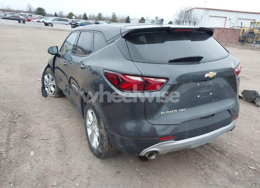 Photo 3 of 2021 Chevrolet Blazer AWD 2LT (VIN 3GNKBHRSXMS580076)