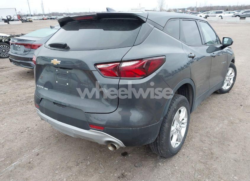 Photo 4 of 2021 Chevrolet Blazer AWD 2LT (VIN 3GNKBHRSXMS580076)