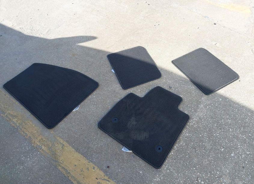 Photo 12 of 2021 Chevrolet Blazer AWD 3LT (VIN 3GNKBJR42MS542396)