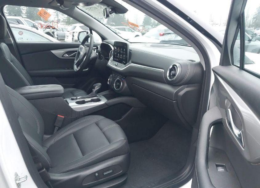 Photo 5 of 2024 Chevrolet Blazer AWD 3LT (VIN 3GNKBJR43RS178917)