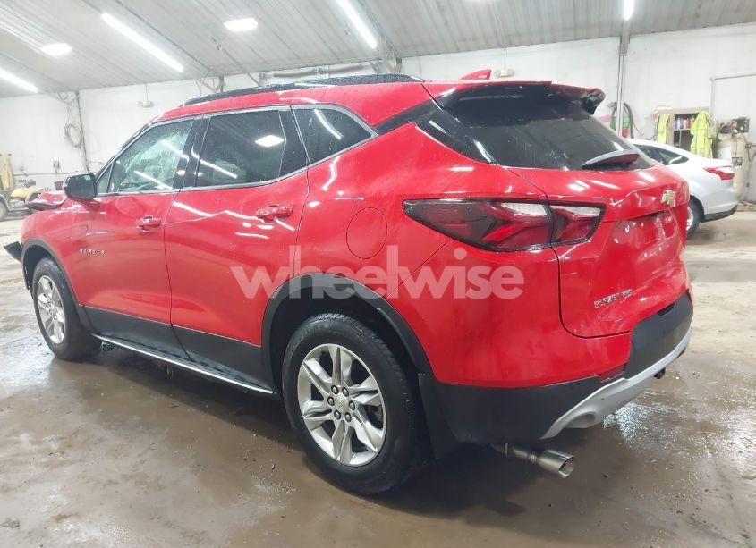 Photo 3 of 2022 Chevrolet Blazer AWD 3LT (VIN 3GNKBJR44NS204676)