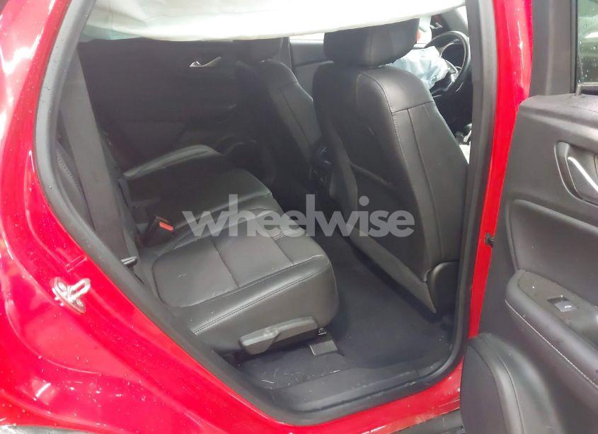 Photo 8 of 2022 Chevrolet Blazer AWD 3LT (VIN 3GNKBJR44NS204676)