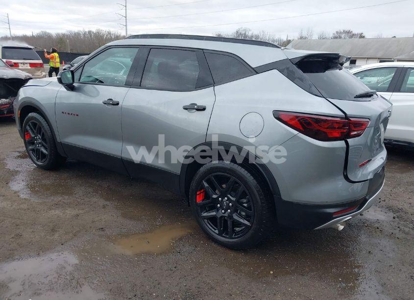 Photo 3 of 2024 Chevrolet Blazer AWD 3LT (VIN 3GNKBJR49RS180008)