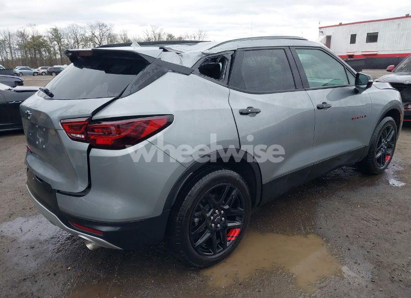 Photo 4 of 2024 Chevrolet Blazer AWD 3LT (VIN 3GNKBJR49RS180008)