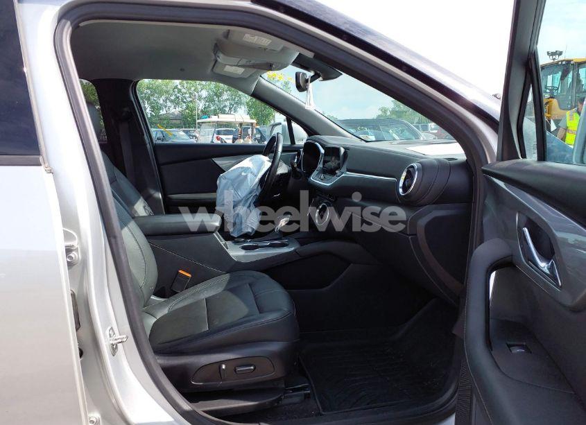 Photo 5 of 2020 Chevrolet Blazer AWD 3LT (VIN 3GNKBJRS0LS552471)