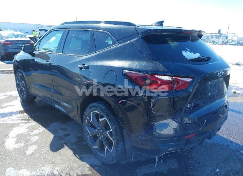 Photo 3 of 2019 Chevrolet Blazer RS (VIN 3GNKBJRS2KS654806)