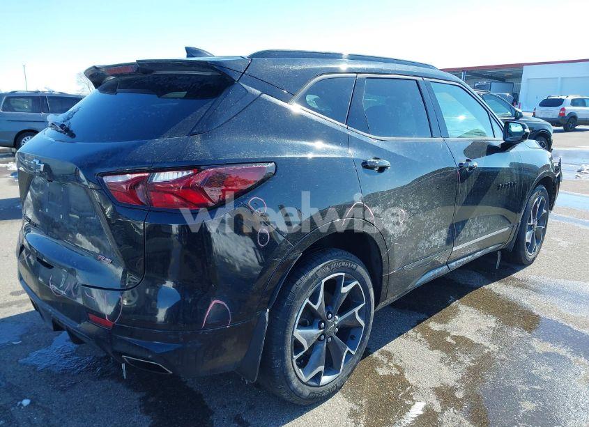 Photo 4 of 2019 Chevrolet Blazer RS (VIN 3GNKBJRS2KS654806)