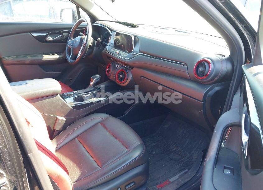 Photo 5 of 2019 Chevrolet Blazer RS (VIN 3GNKBJRS2KS654806)