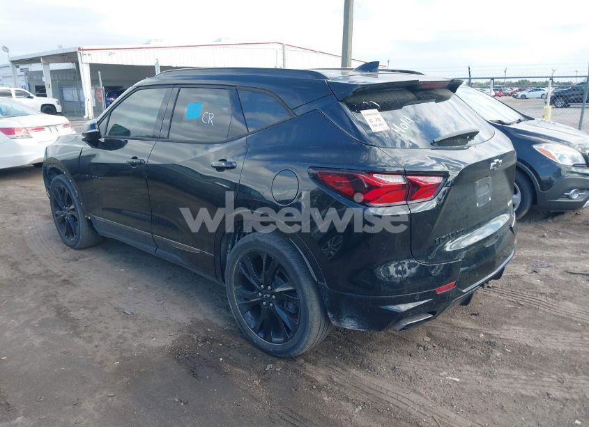 Photo 3 of 2019 Chevrolet Blazer RS (VIN 3GNKBJRS4KS575931)