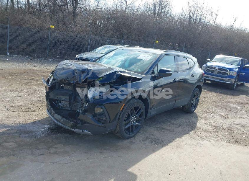 Photo 2 of 2022 Chevrolet Blazer AWD 3LT (VIN 3GNKBJRS4NS236932)