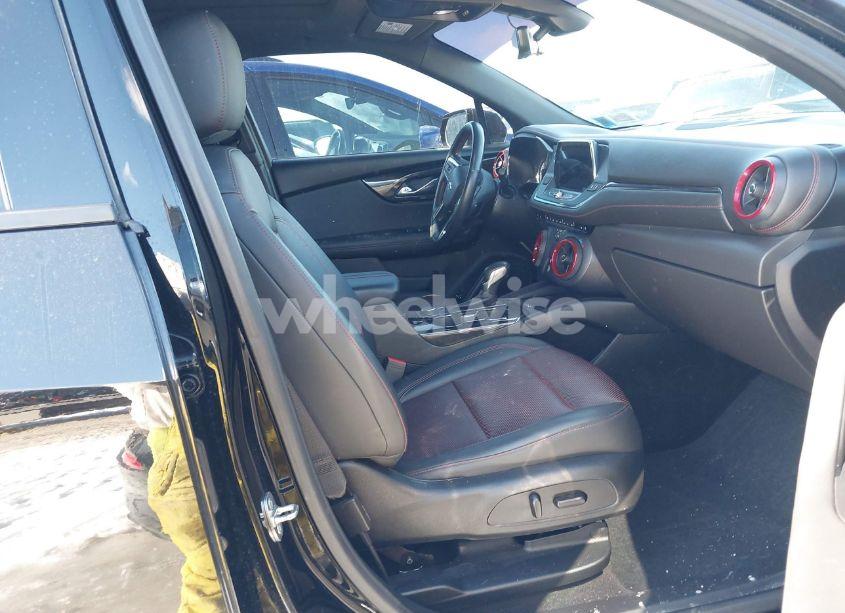 Photo 5 of 2019 Chevrolet Blazer RS (VIN 3GNKBJRS5KS696869)