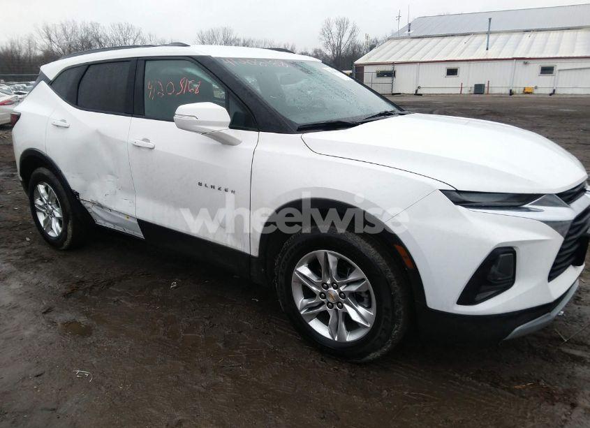 2022 Chevrolet Blazer AWD 3LT (VIN 3GNKBJRS5NS140811) main photo