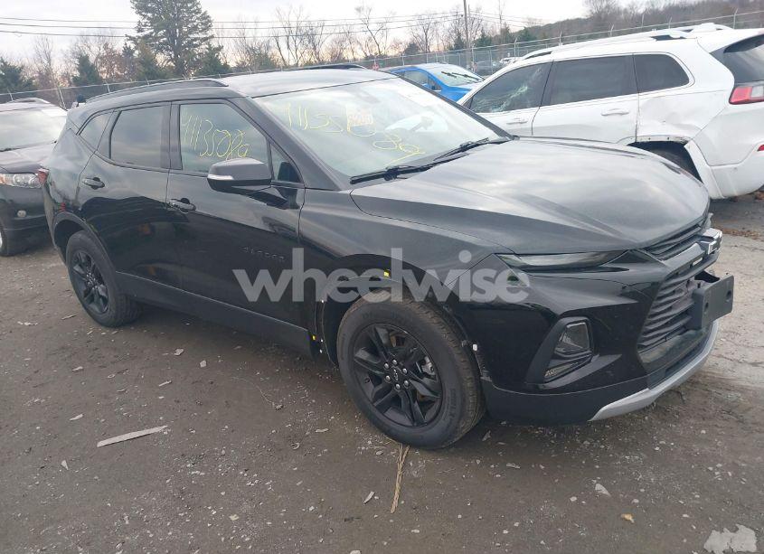 2022 Chevrolet Blazer AWD 3LT (VIN 3GNKBJRS5NS231299) main photo