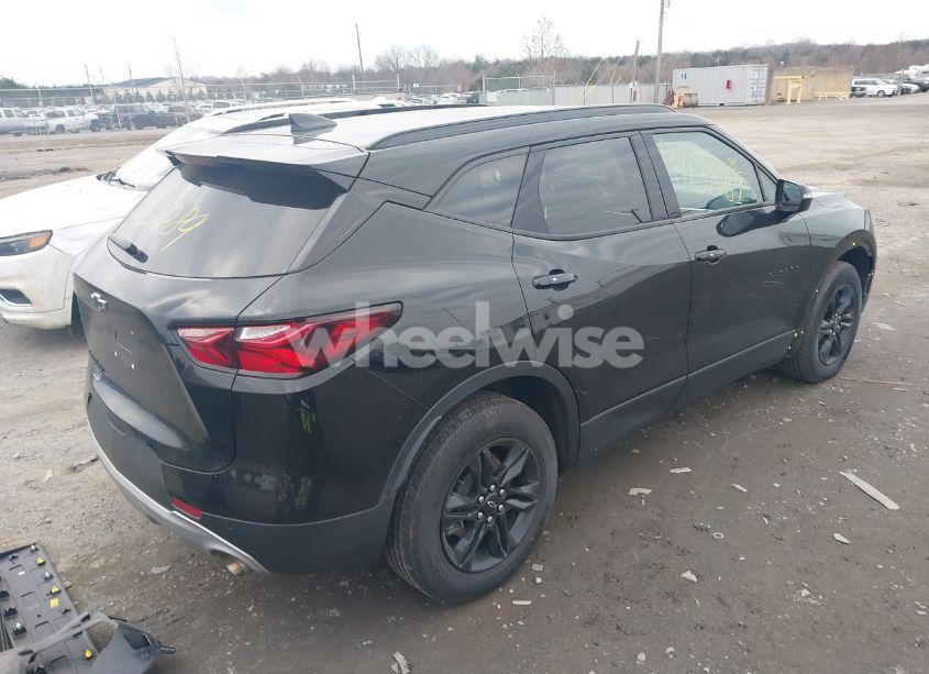 Photo 4 of 2022 Chevrolet Blazer AWD 3LT (VIN 3GNKBJRS5NS231299)