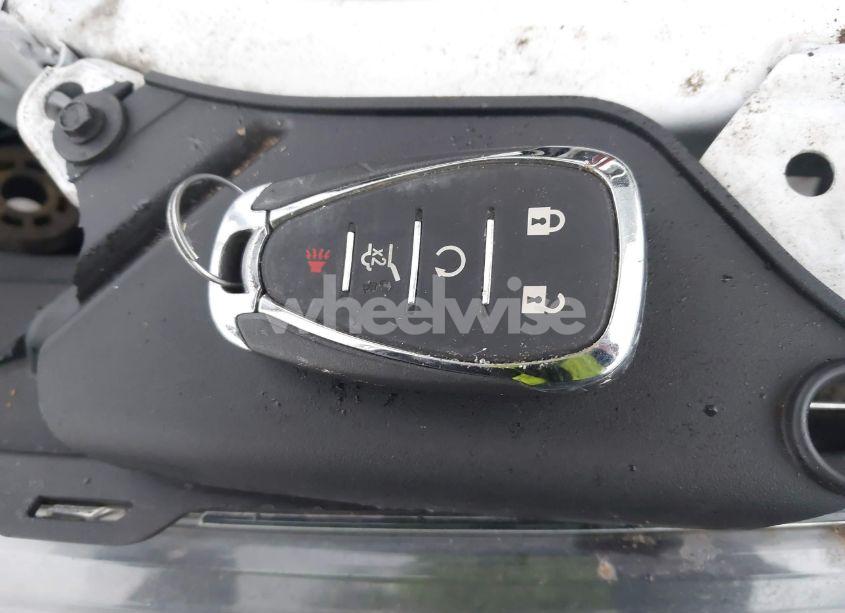 Photo 11 of 2019 Chevrolet Blazer RS (VIN 3GNKBJRS7KS685243)