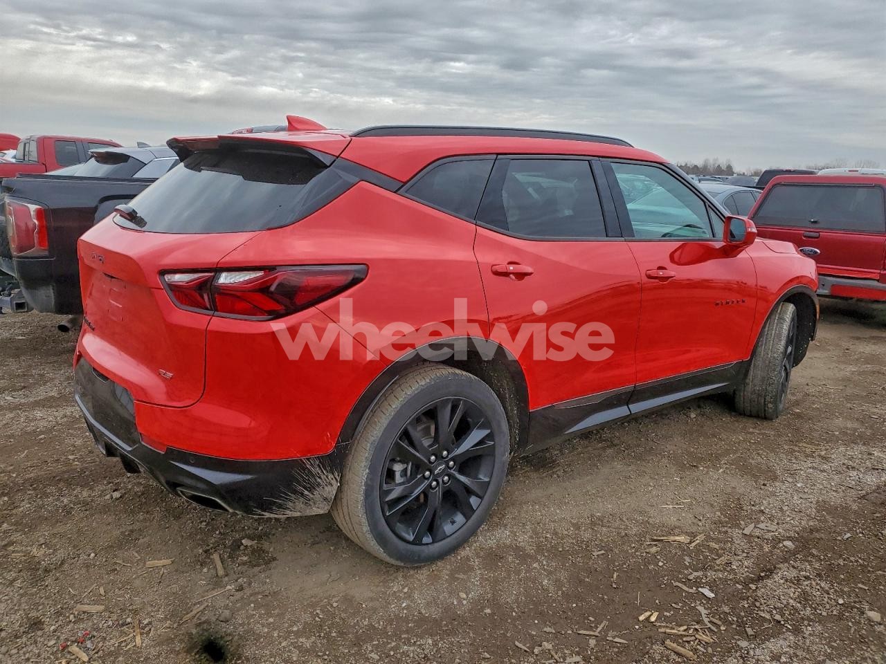 Photo 3 of 2019 CHEVROLET BLAZER RS (VIN 3GNKBJRS7KS697599)