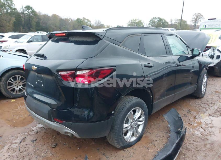 Photo 4 of 2021 Chevrolet Blazer AWD 3LT (VIN 3GNKBJRS7MS533966)