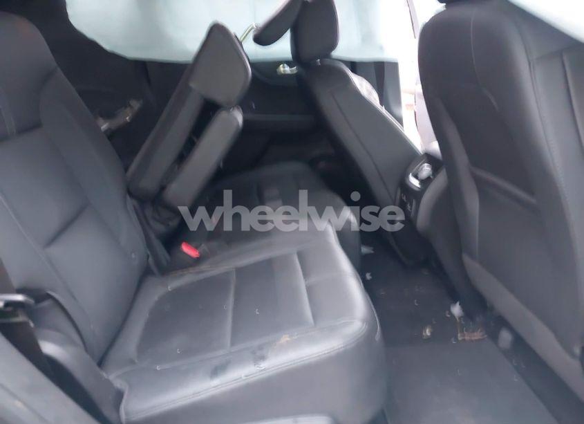 Photo 8 of 2021 Chevrolet Blazer AWD 3LT (VIN 3GNKBJRS7MS533966)