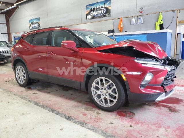 Photo 2 of 2024 CHEVROLET BLAZER 3LT (VIN 3GNKBJRS7RS153873)